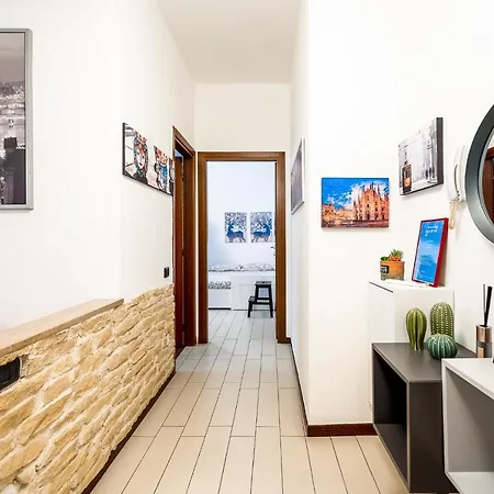 Apartment Alice&leo's Near Metro M1 Red Parking Gratis Metro Line In 14 Min For Cathedral